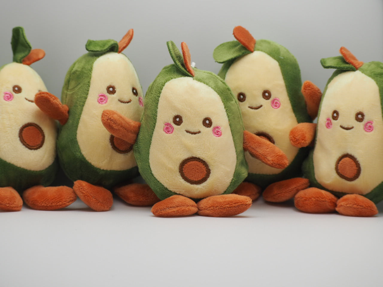 Smiling Avocado 12cm($1.19 ea.) 100 pc