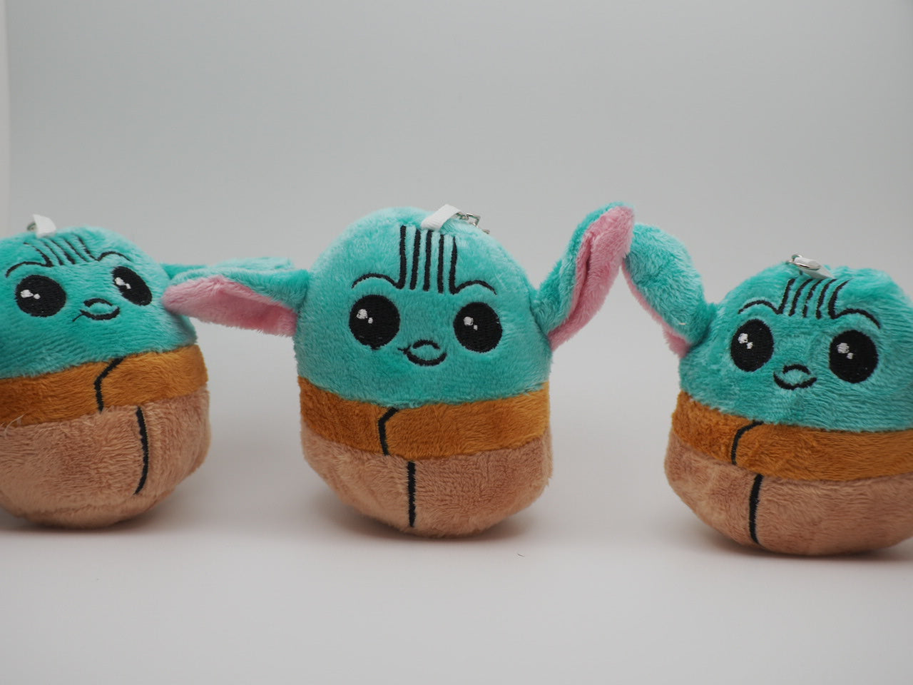 Baby Yoda 10cm ($1.33 ea.) 100 pc