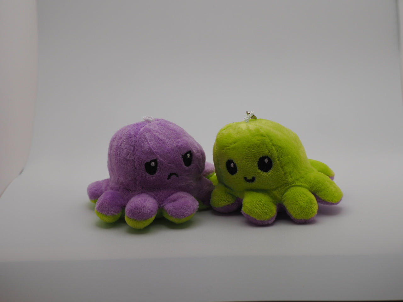 Flip Octopus 10cm ($1.30 ea)  100 pc