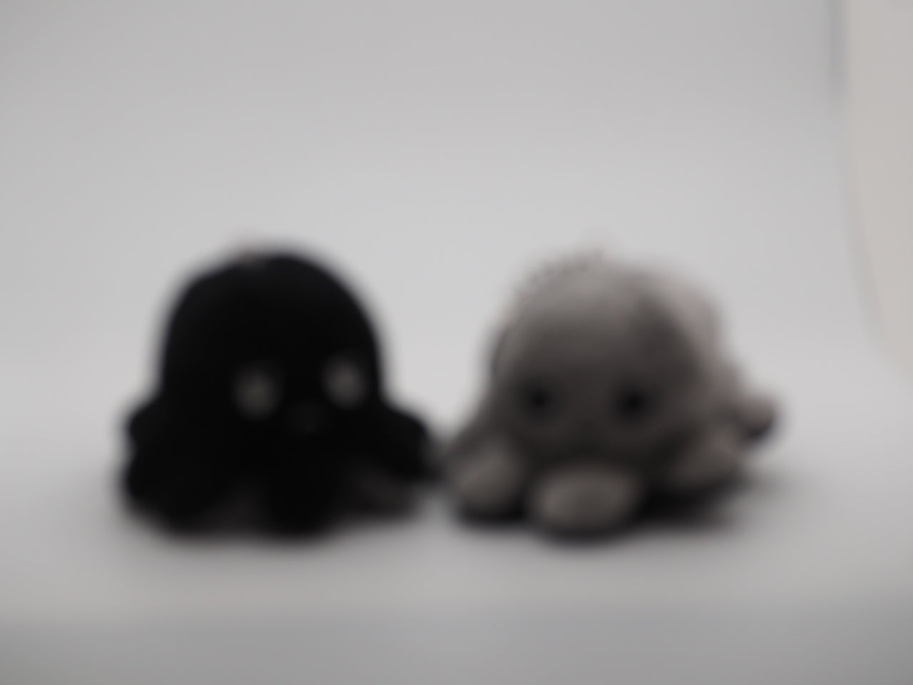 Flip Octopus 10cm ($1.30 ea)  100 pc